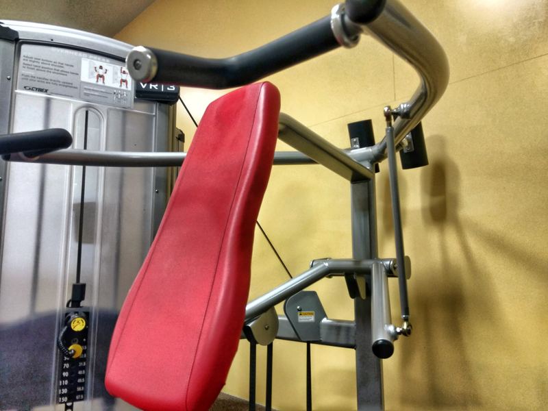 Illustration for article titled What do my gym and my car have in common? Heim joints.